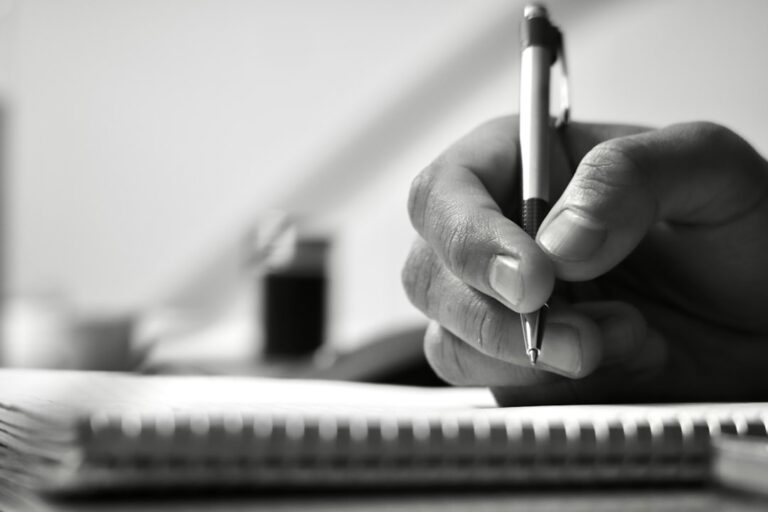 Creating SEO-Friendly Content That Ranks Well on Search Engines